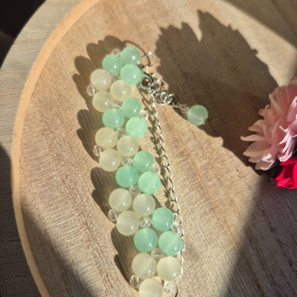handmade green chain bracelet - Picture 2 of 5